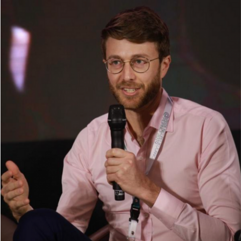 Alexander Long Profile Picture