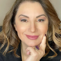 Nina Kaloutsa Profile Picture
