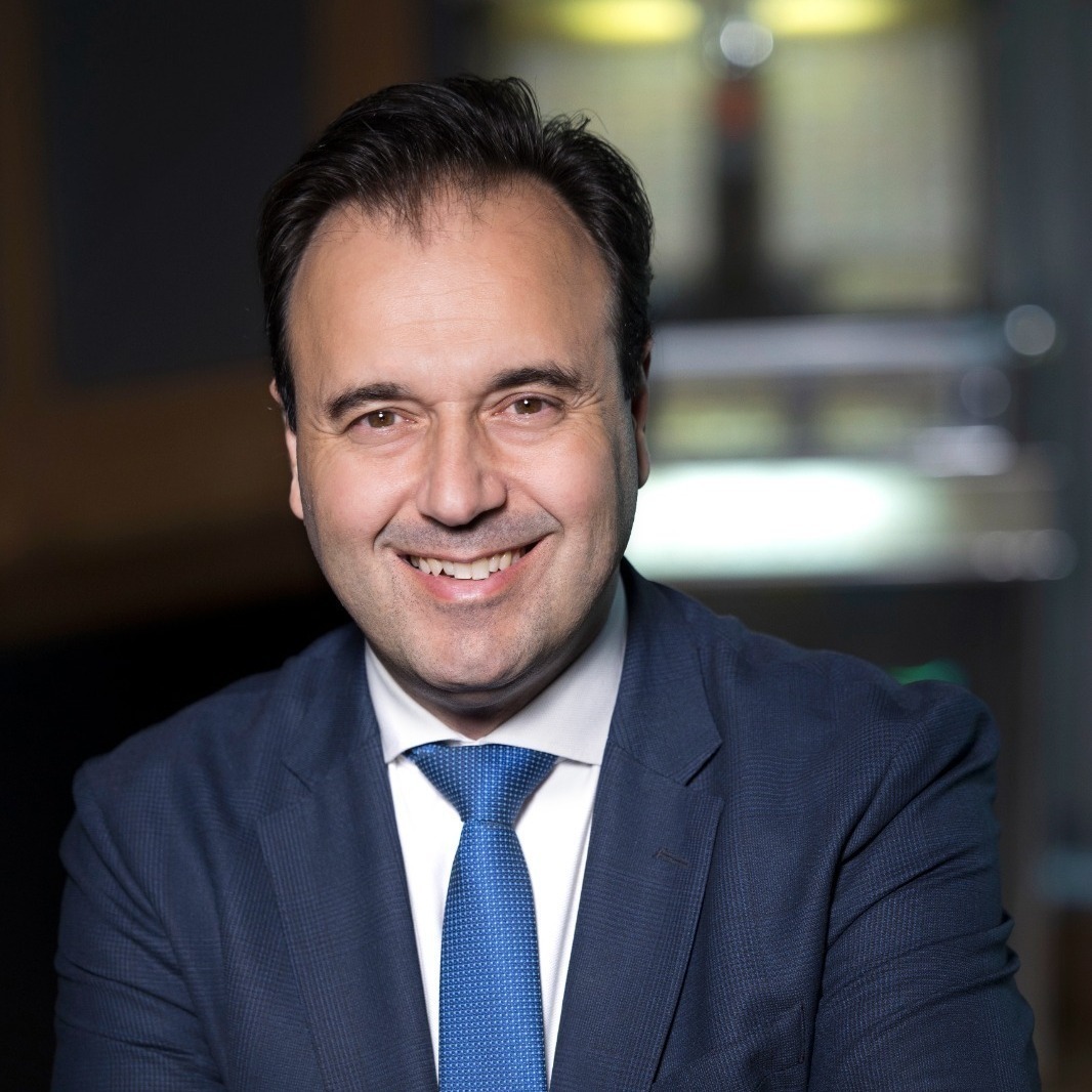 Dimitris Papastergiou