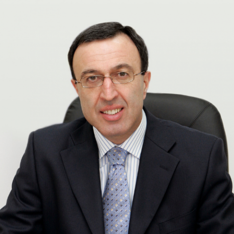 Petar Stoyanov Profile Picture