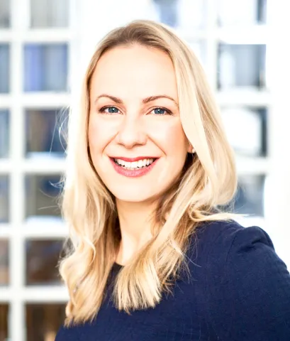 Julia De Clerck-Sachsse