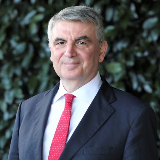 Panos  Tsakloglou 