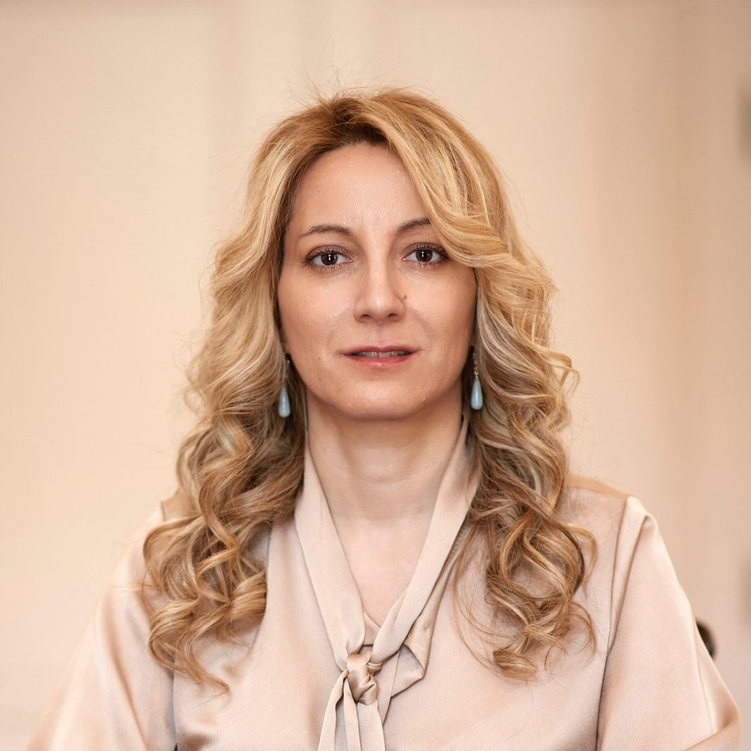 Christina Tsakona