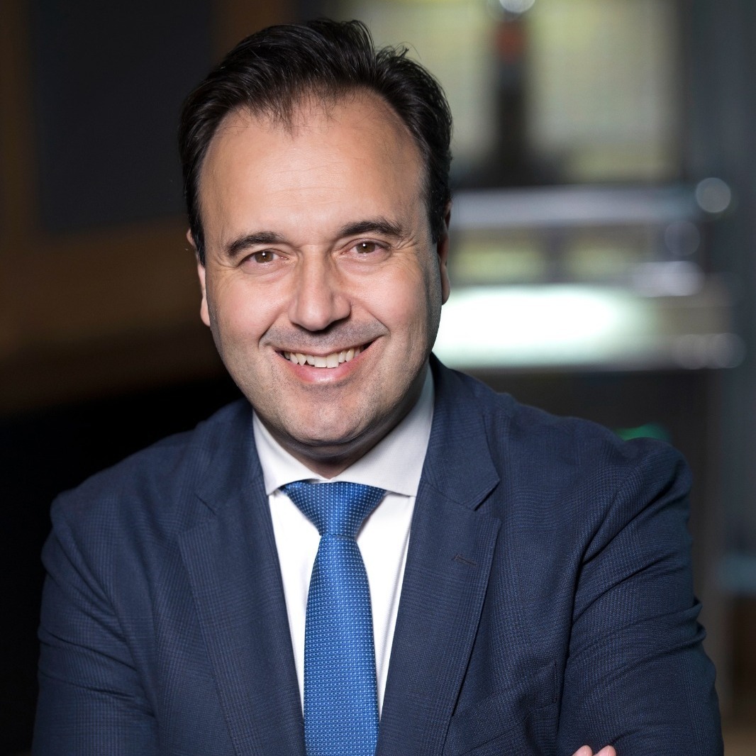 Dimitris Papastergiou