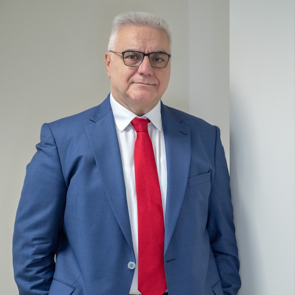 Michael E. Economakis