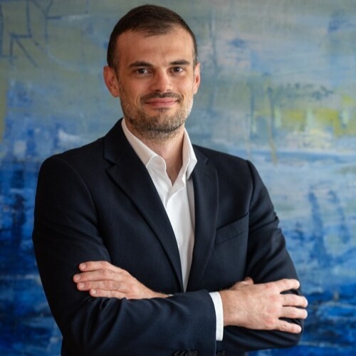 Vasilis Karkatzounis