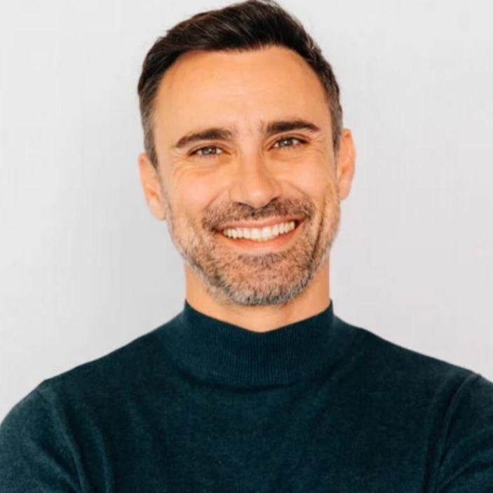 Γιώργος Καπουτζίδης