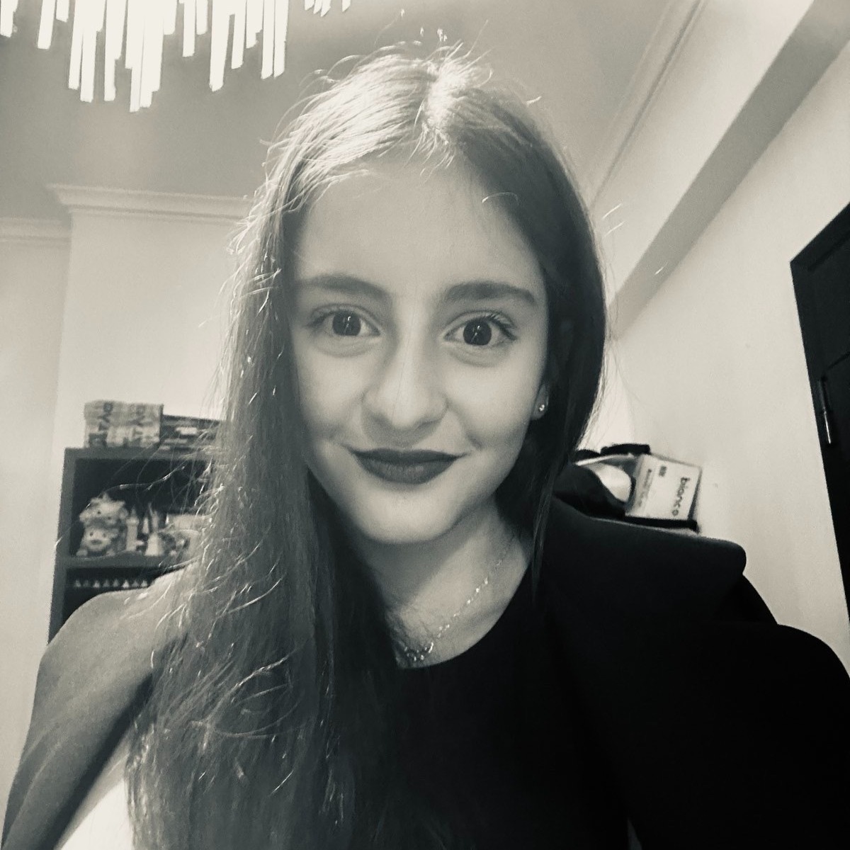 Στέλλα Τσουκαλά